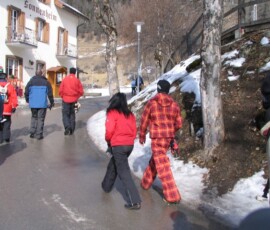 Schlitteln_Bergun_(10)